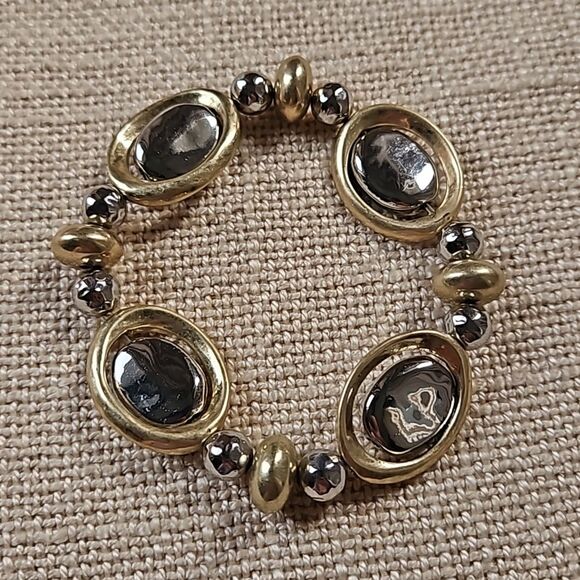 Funky 90s Two Tone Mixed Metal Stretch Bracelet - Silver & Soft Gold - Picture 7 of 9